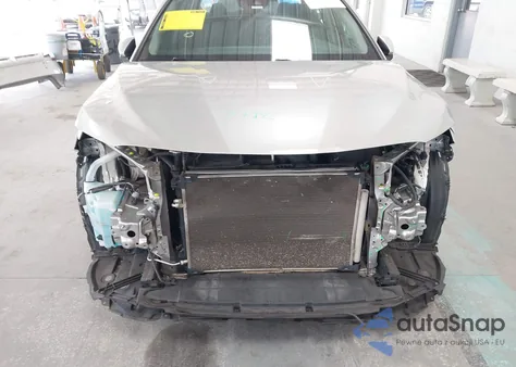 2018 Toyota Camry Se z USA, uszkodzony, nr VIN 4T1B11HK9JU077960